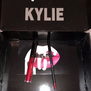 Kylie Jenner Lip Kit
